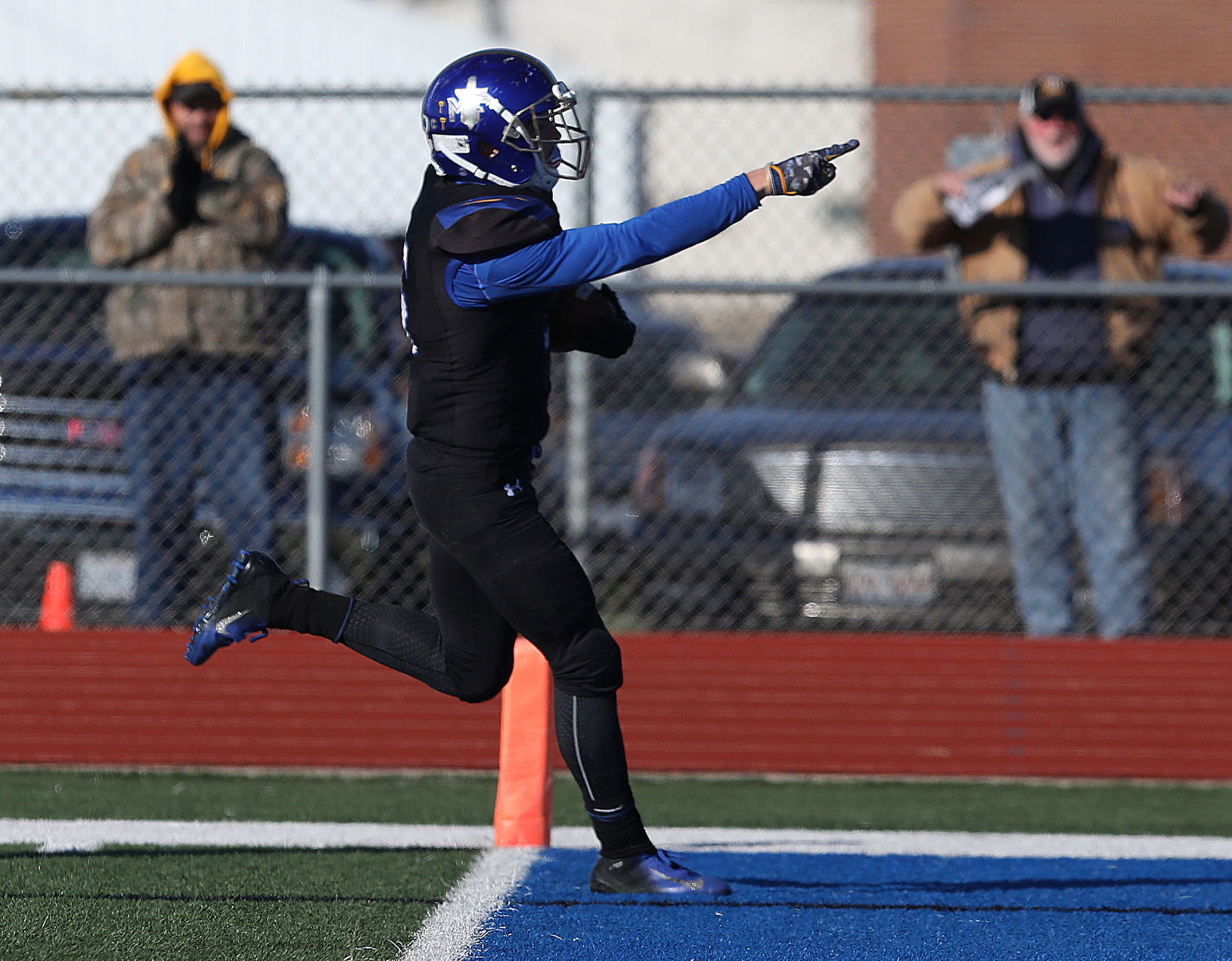 Maroa Forsyth vs Tuscola football 25 11.10.18.jpg